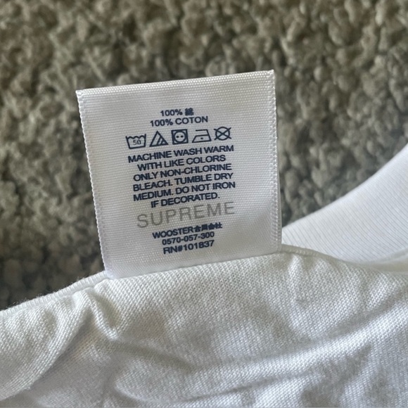 BURBERRY Supreme Shirt Unisex - Picture 3 of 6